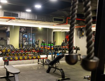 Roots Fitness Spa