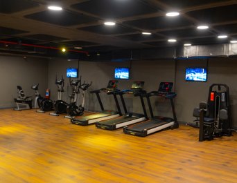 Roots Fitness Spa